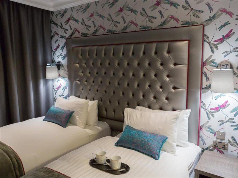 The Beverley Hotel London - Victoria Kültér fotó